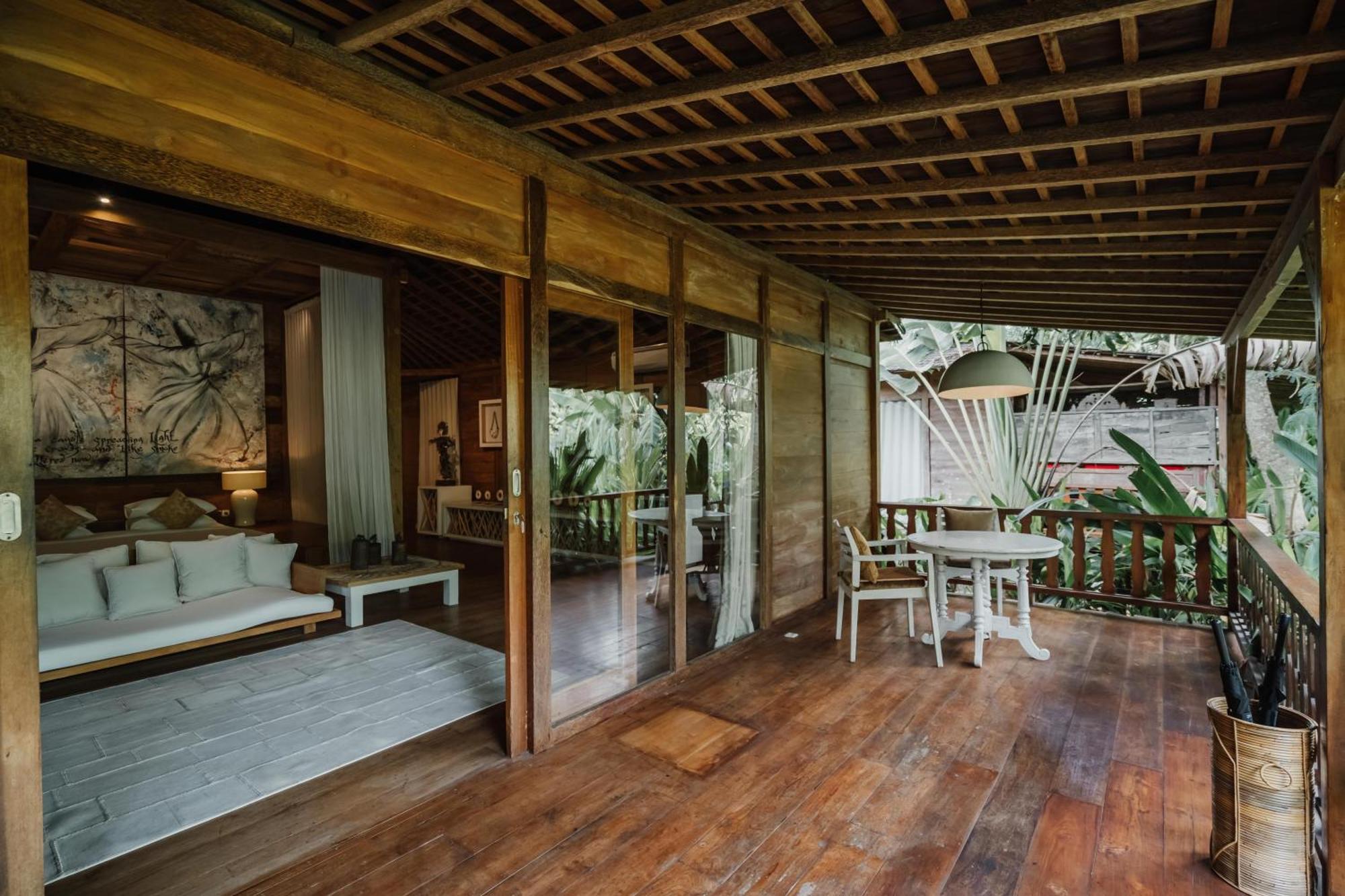 Kropak Canggu Bagian luar foto