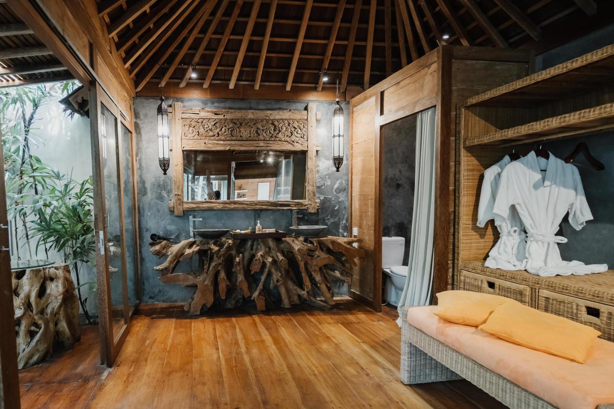 Kropak Canggu Bagian luar foto