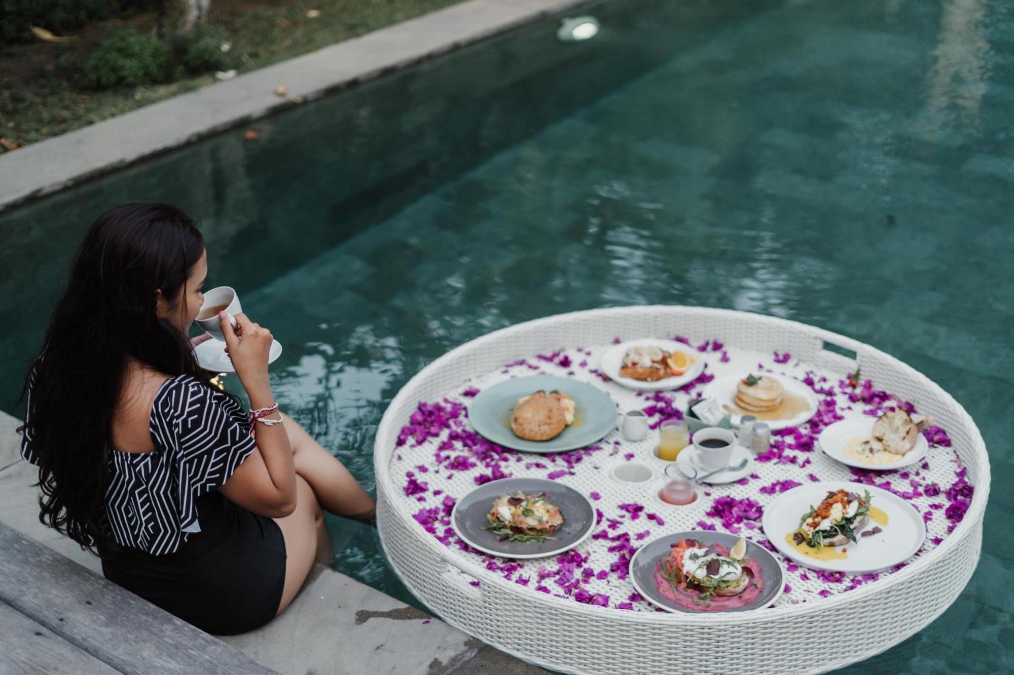 Kropak Canggu Bagian luar foto